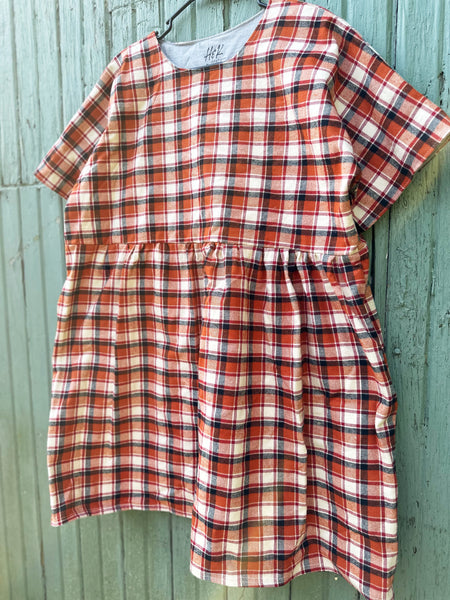 Adult XL flannel dress