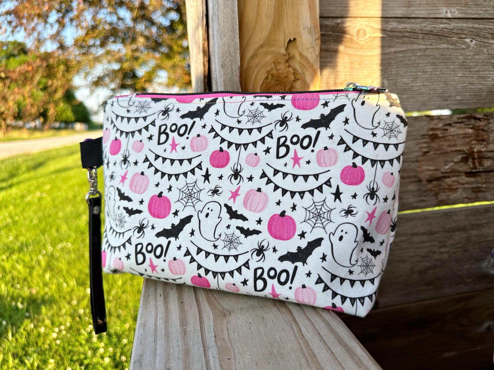 Pink ghostie zipper pouch
