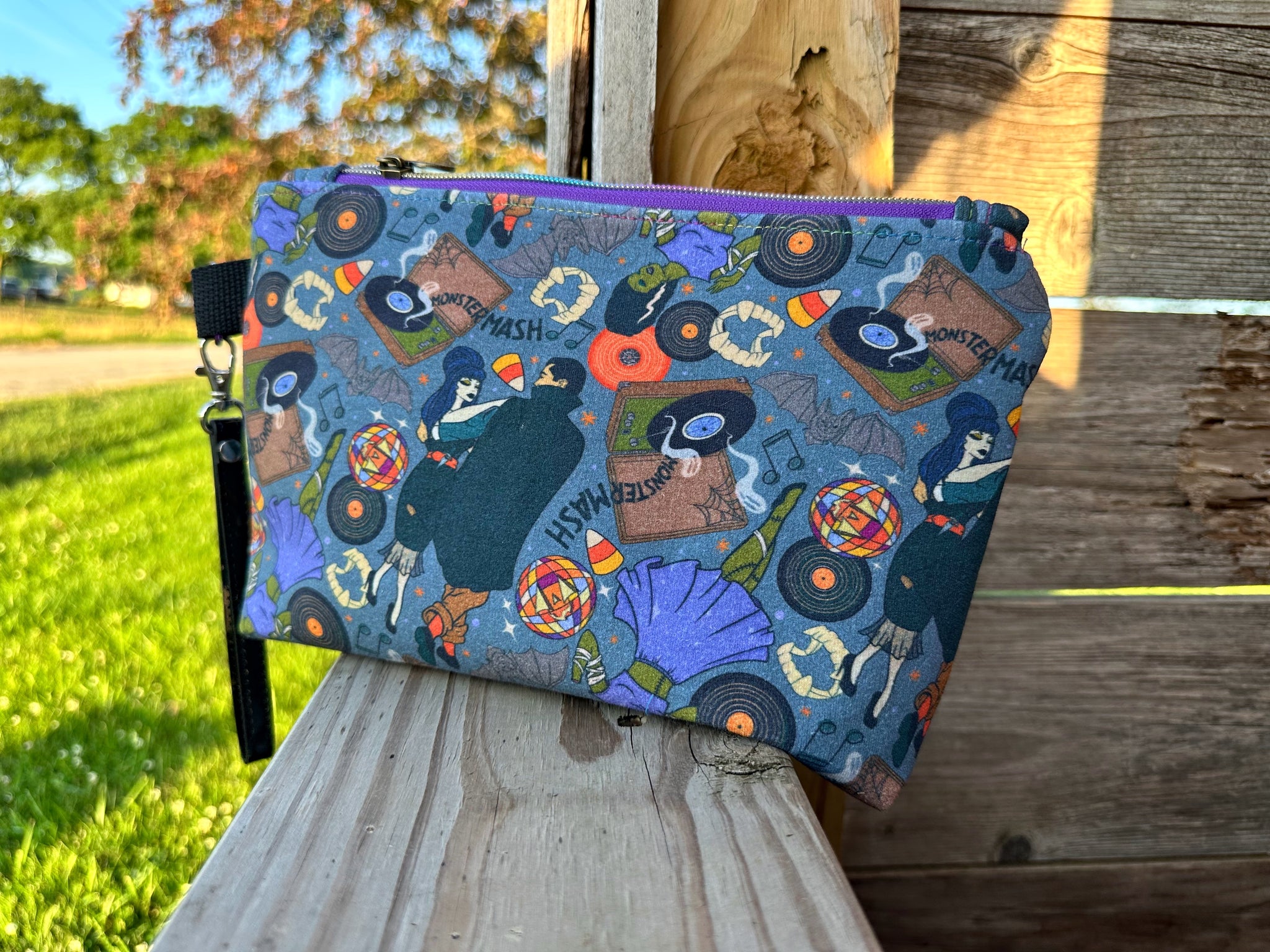 Monster zipper pouch