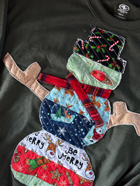 Adult medium snowman sweater
